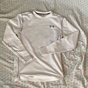 Men’s Under Armour gym shirt